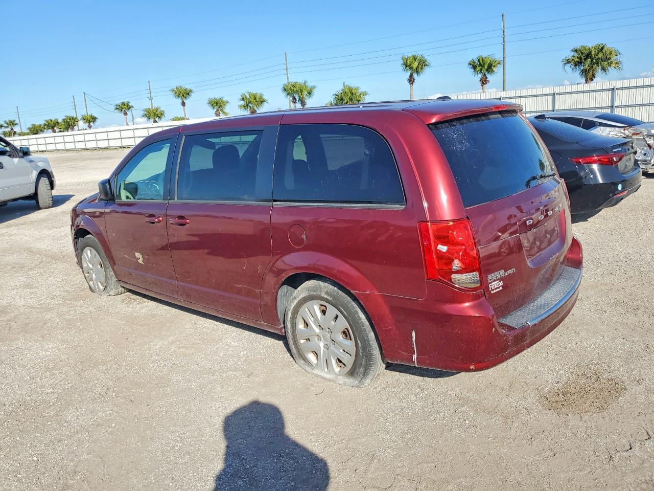 2018 DODGE GRAND CARAVAN SE
