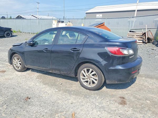 2013 MAZDA 3 Touring/GS