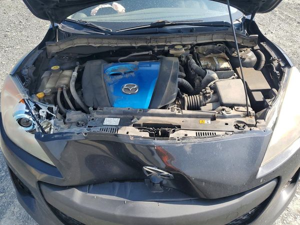 2013 MAZDA 3 Touring/GS