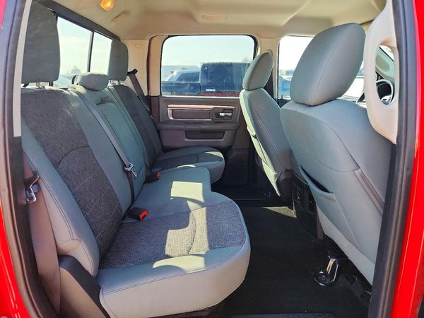 2015 RAM 1500 SLT