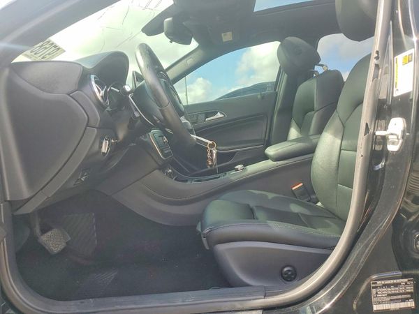 2017 MERCEDES-BENZ GLA GLA250