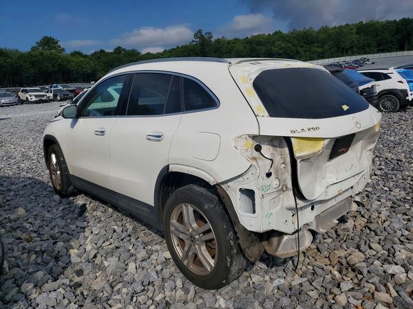 2021 MERCEDES-BENZ GLA GLA250-4M