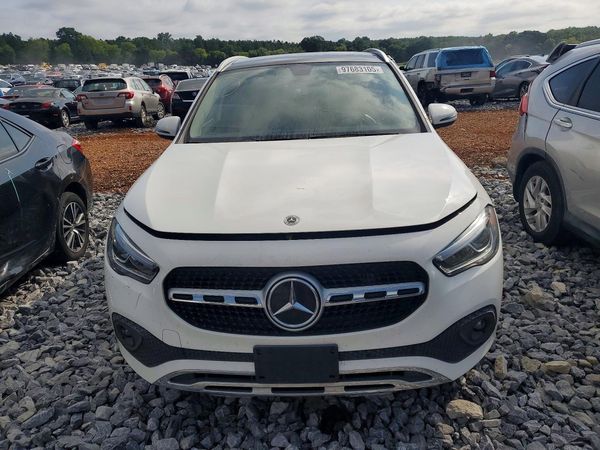 2021 MERCEDES-BENZ GLA GLA250-4M