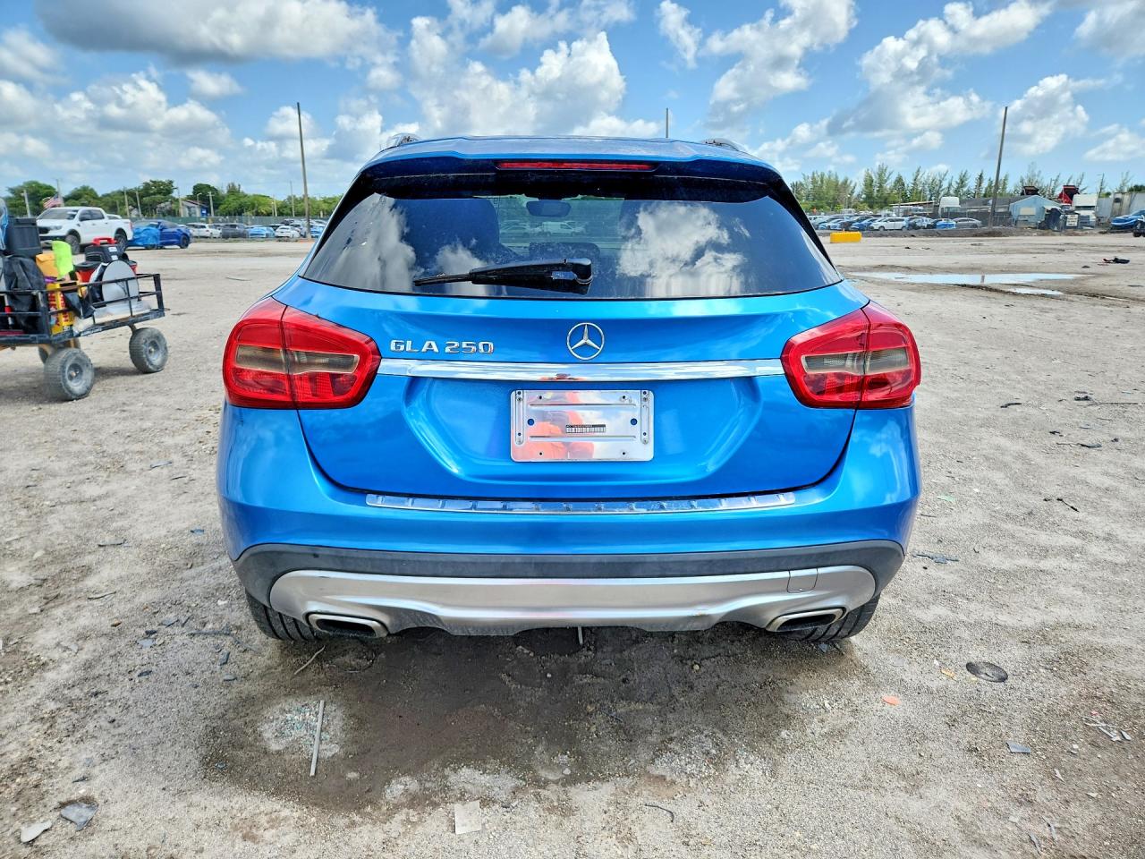 2016 MERCEDES-BENZ GLA GLA250