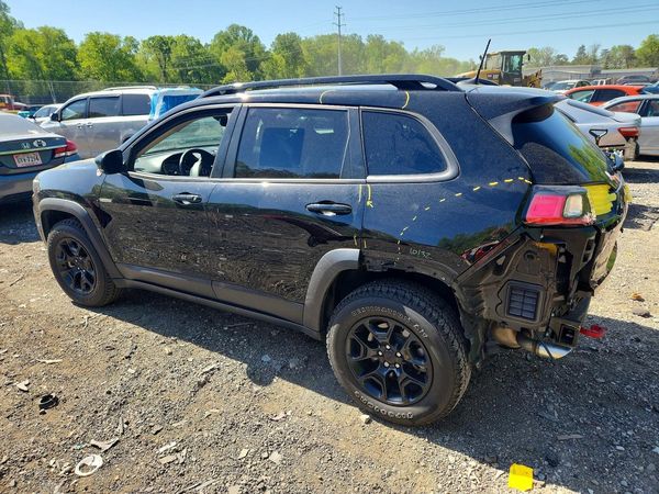 2023 JEEP CHEROKEE