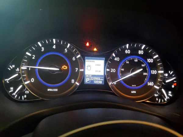2015 INFINITI QX80