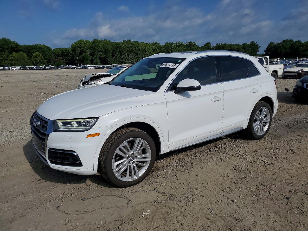 2018 AUDI Q5 quattro Prestige