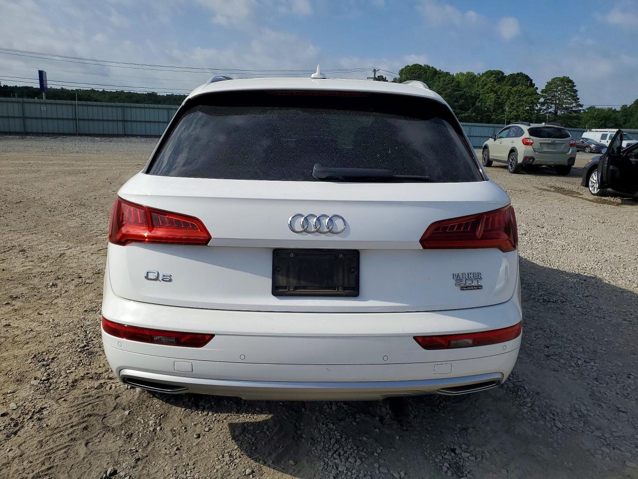 2018 AUDI Q5 quattro Prestige