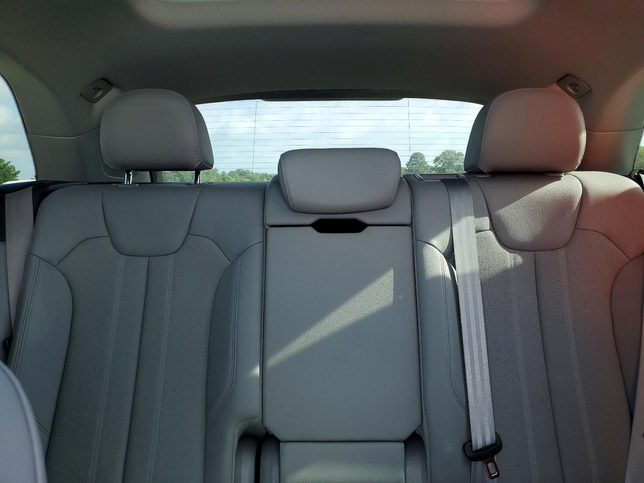 2018 AUDI Q5 quattro Prestige