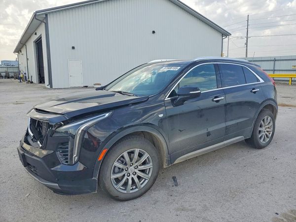 2023 CADILLAC XT4 Premium Luxury