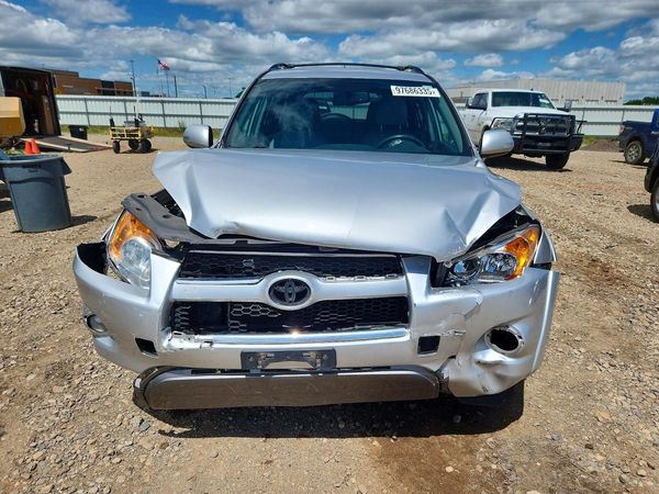 2012 TOYOTA RAV4 High