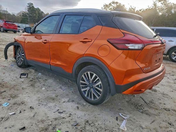 2023 NISSAN KICKS