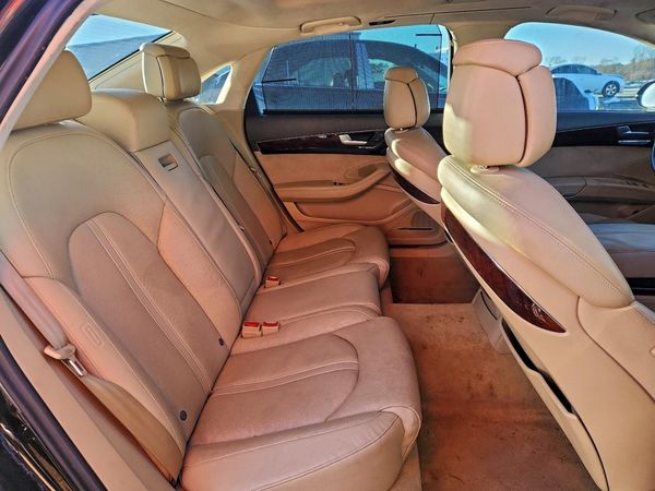 2013 AUDI A8