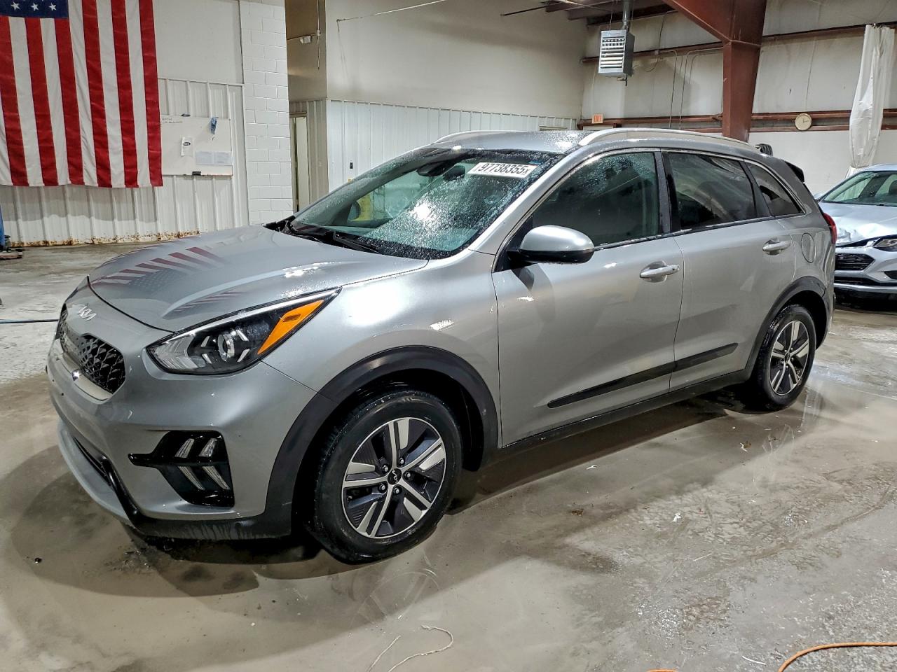 2022 KIA NIRO