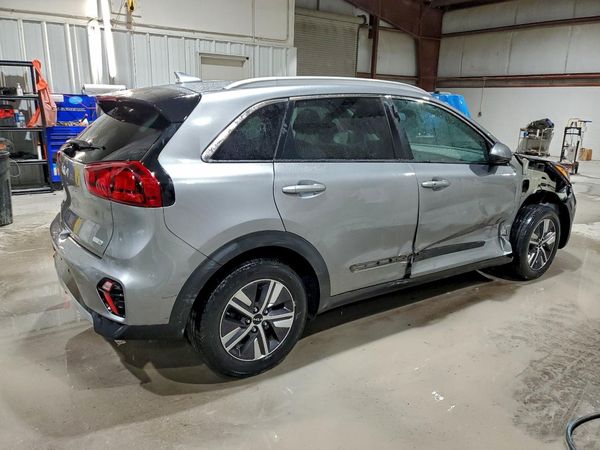 2022 KIA NIRO