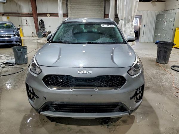 2022 KIA NIRO