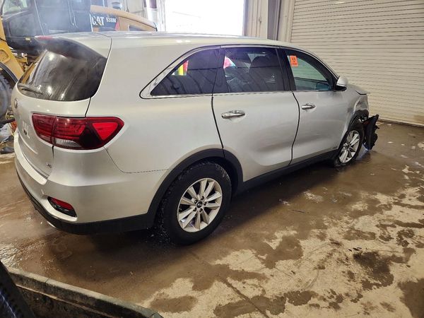 2020 KIA SORENTO