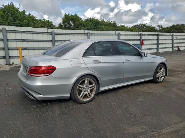 2014 MERCEDES-BENZ E