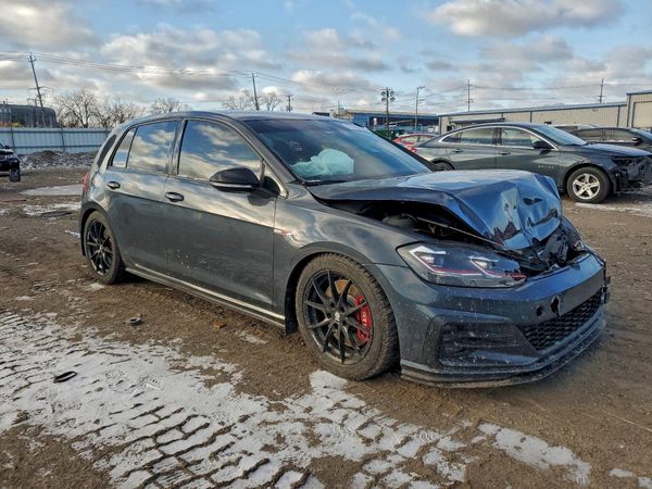 2021 VOLKSWAGEN GTI S / SE / Autobahn