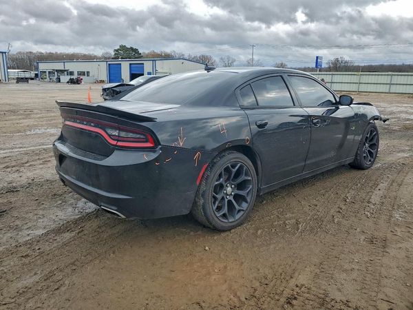 2018 DODGE CHARGER SXT Plus