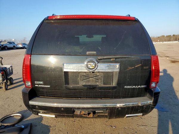 2012 CADILLAC ESCALADE