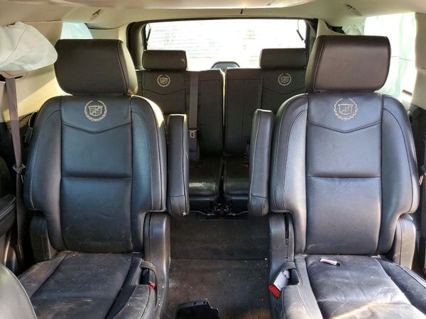 2012 CADILLAC ESCALADE