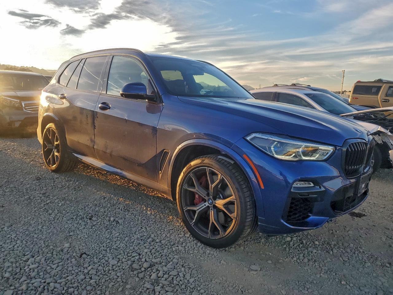 2021 BMW X5 M50i