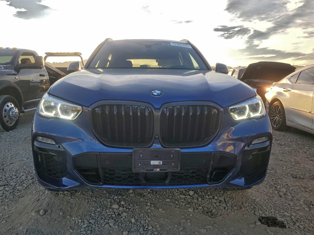 2021 BMW X5 M50i