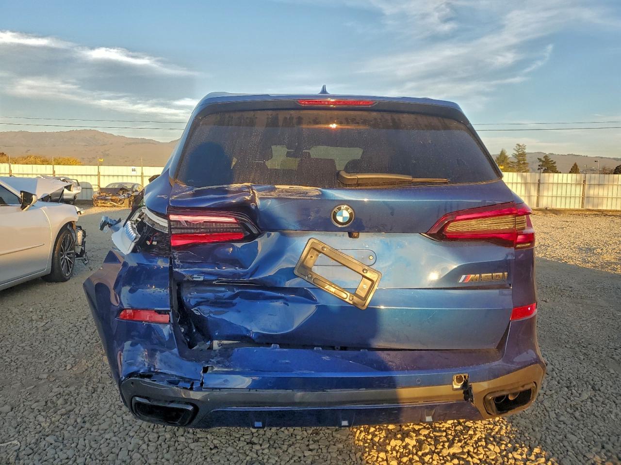 2021 BMW X5 M50i