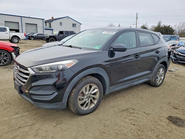 2018 HYUNDAI TUCSON SE Standard