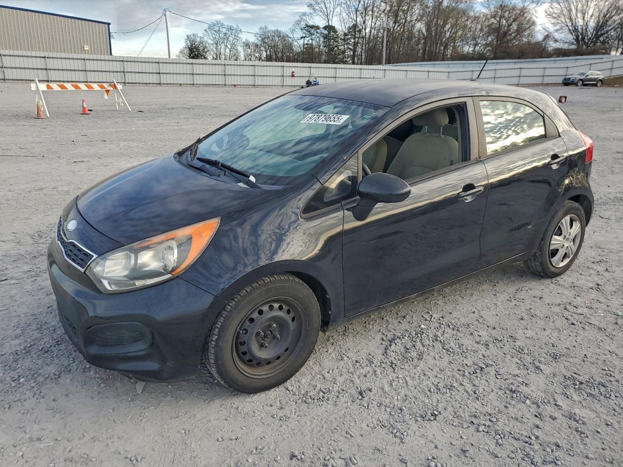2013 KIA RIO