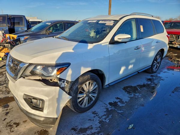 2019 NISSAN PATHFINDER — Front 3/4