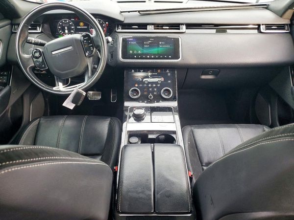 2018 LAND ROVER RANGE ROVER VELAR R-Dynamic SE