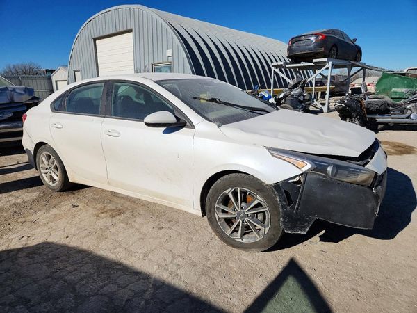 2022 KIA FORTE