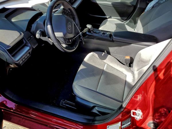 2023 TOYOTA PRIUS
