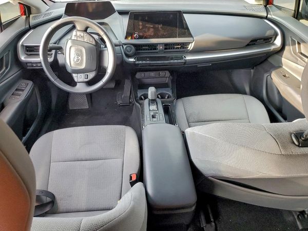 2023 TOYOTA PRIUS