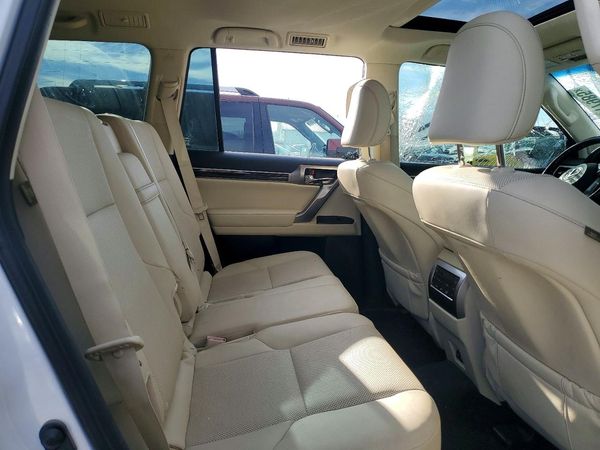 2022 LEXUS GX 460 Premium