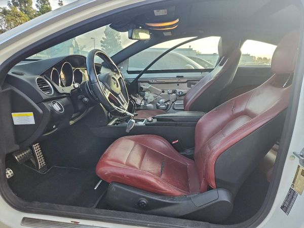 2013 MERCEDES-BENZ C-CLASS C250 — DENT