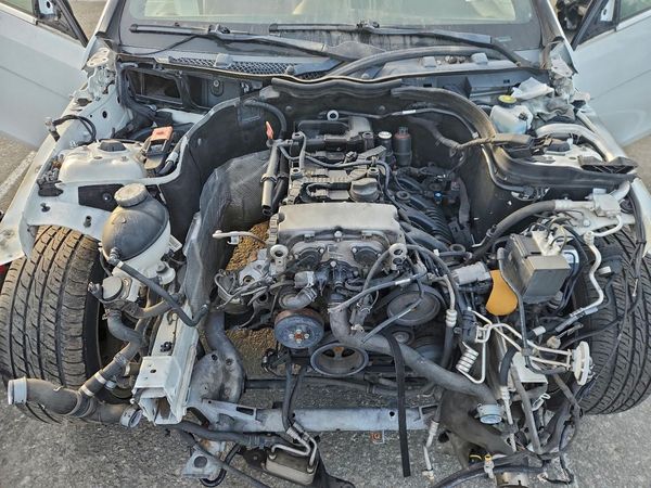 2013 MERCEDES-BENZ C-CLASS C250 — Engine bay