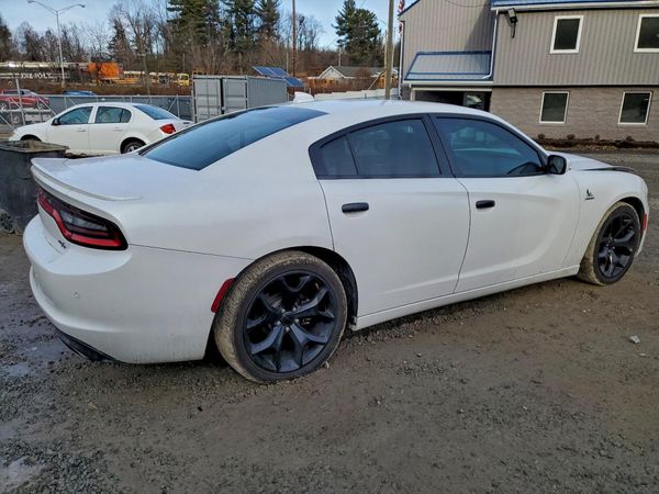 2015 DODGE CHARGER
