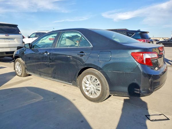 2013 TOYOTA CAMRY