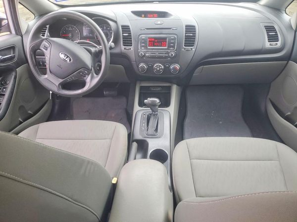 2015 KIA FORTE GL(Middle-low grade)