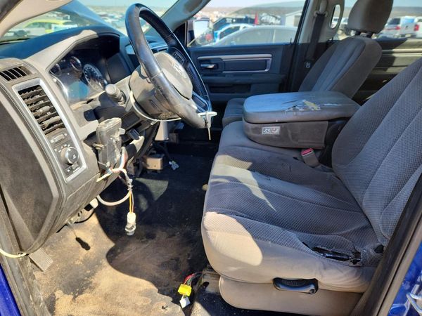 2019 RAM 1500 CLASSIC SLT