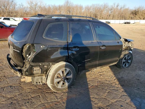 2018 SUBARU FORESTER