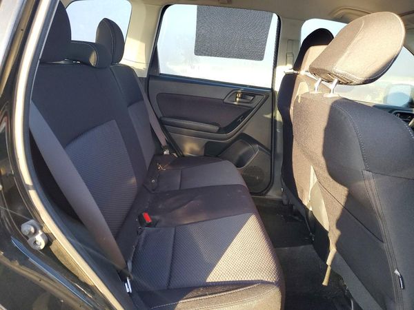 2018 SUBARU FORESTER