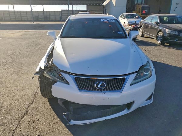 2012 LEXUS IS