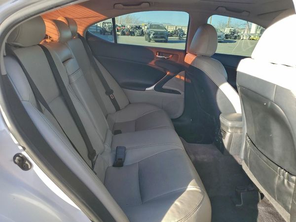 2012 LEXUS IS