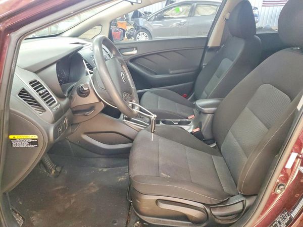 2018 KIA FORTE LX Base
