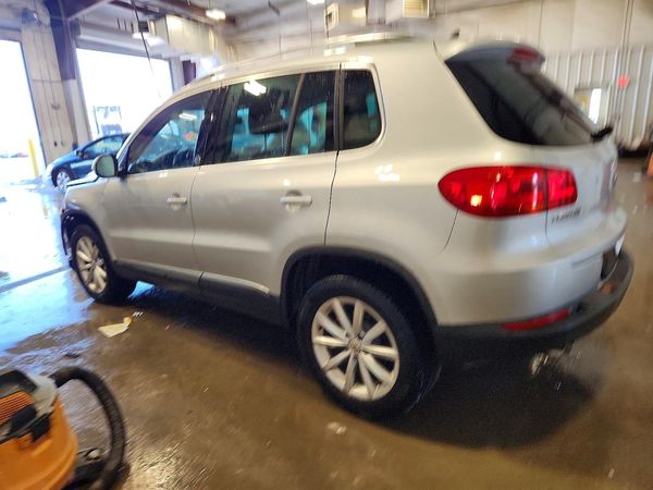 2017 VOLKSWAGEN TIGUAN