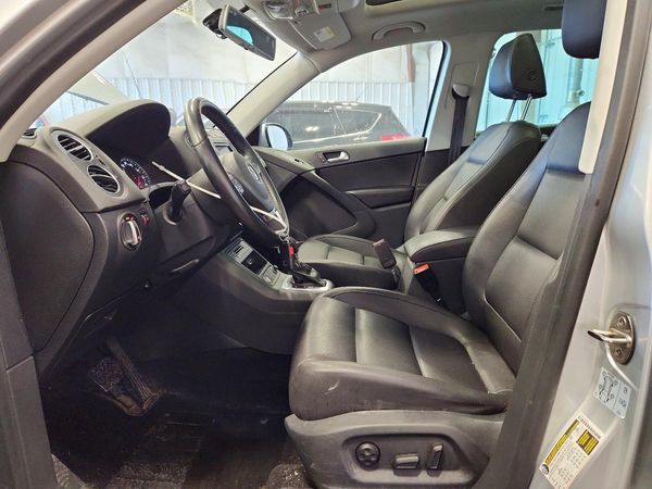 2017 VOLKSWAGEN TIGUAN